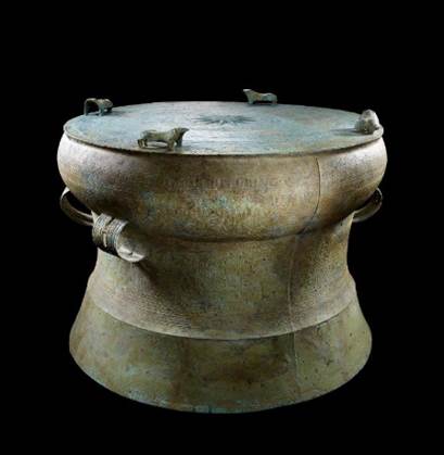 A picture containing kitchenware, old, dark

Description automatically generated