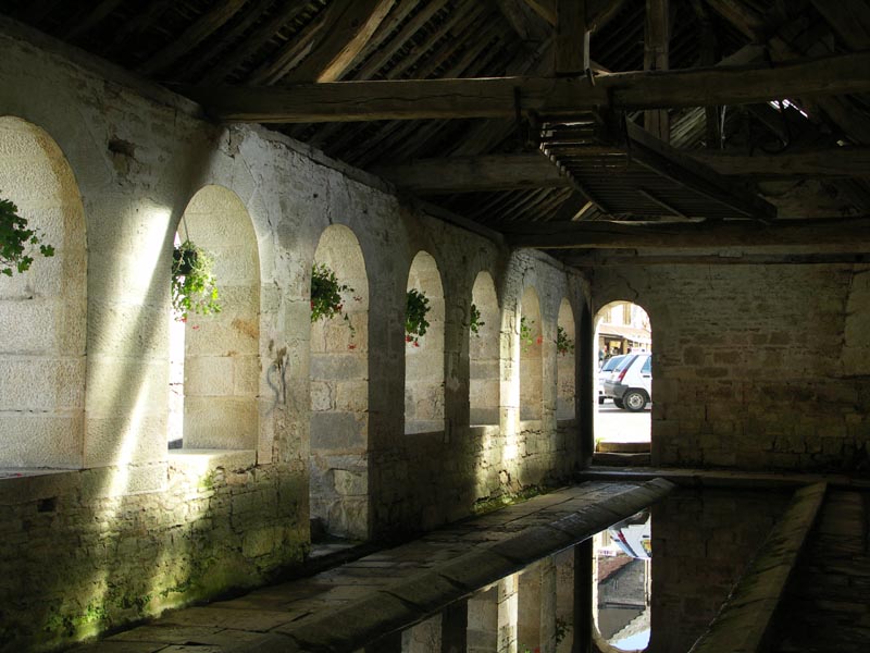 Auxerre, nơi giặt công cộng cổ