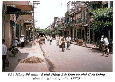 Phố Hàng Bồ